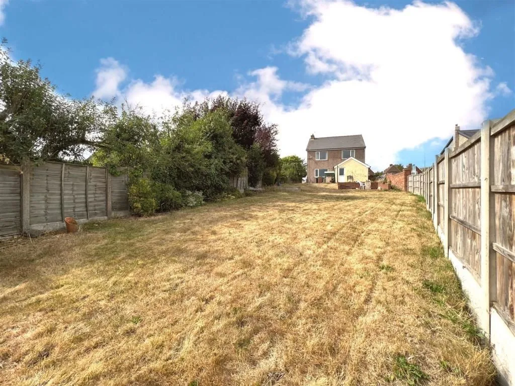 Forest Town, MANSFIELD, Nottinghamshire, NG19 0BU - Online Auctions