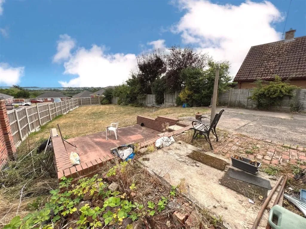 Forest Town, MANSFIELD, Nottinghamshire, NG19 0BU - Online Auctions