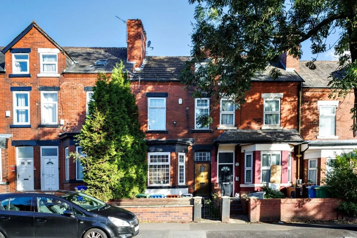MANCHESTER, Lancashire, M8 5AT - Online Auctions