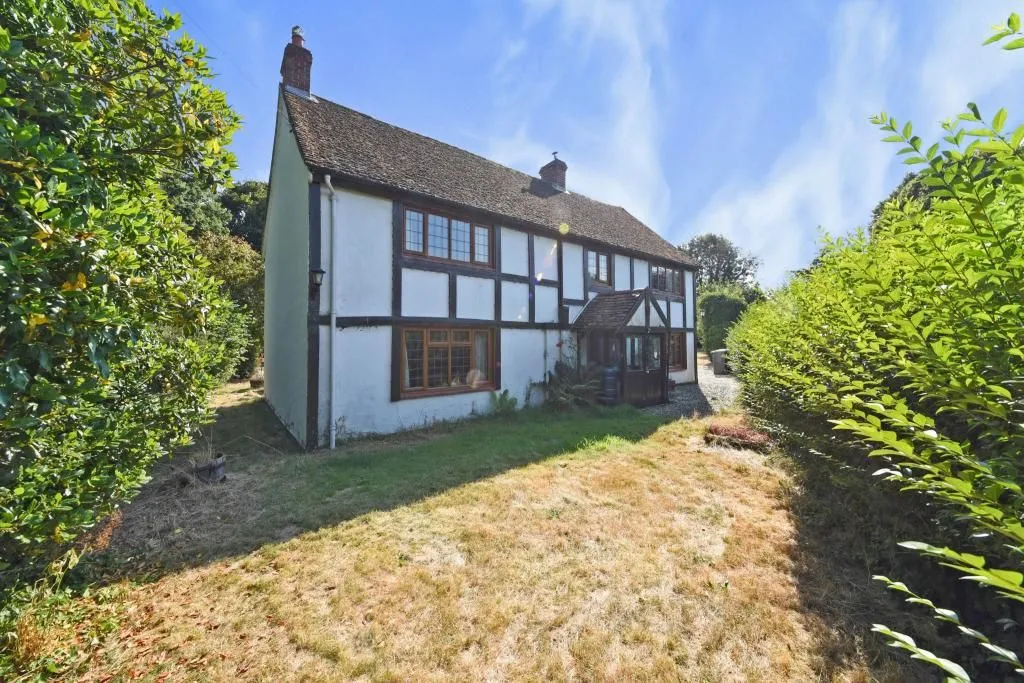 Slade Hill, Woolton Hill, NEWBURY, Berkshire, RG20 9TN - Online Auctions