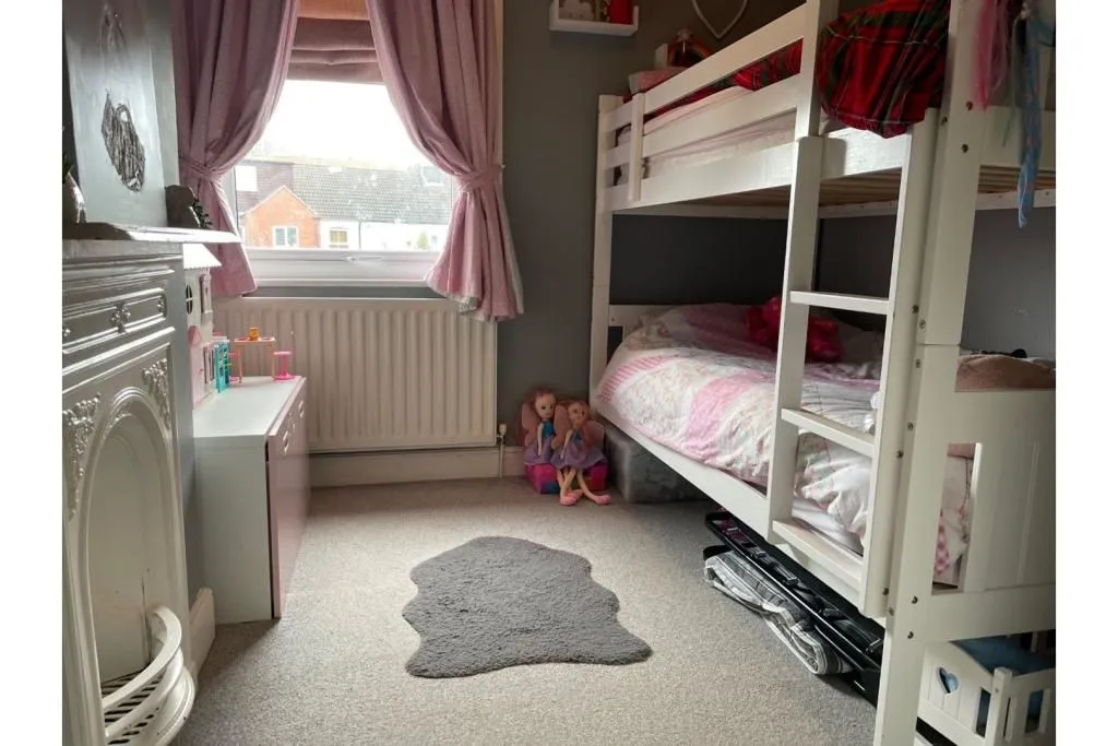 Shepshed, Loughborough, Leicestershire, LE12 9AE - Online Auctions