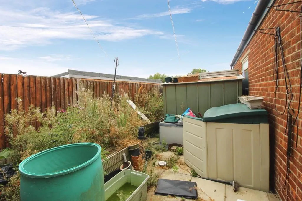 Arnold, Nottingham, Nottinghamshire, NG5 8FU - Online Properties