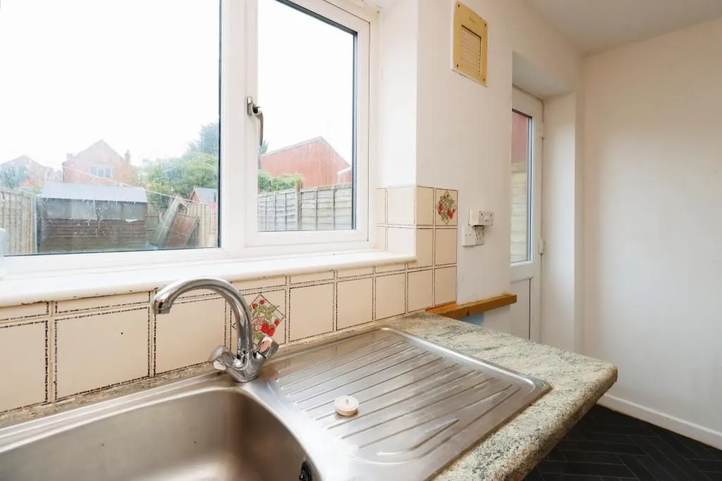 NEWPORT, Shropshire, TF10 7BN - Online Auctions