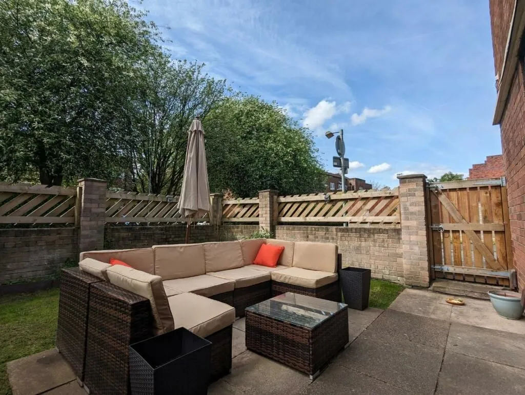 Salford, Lancashire, M3 6BE - Online Auctions