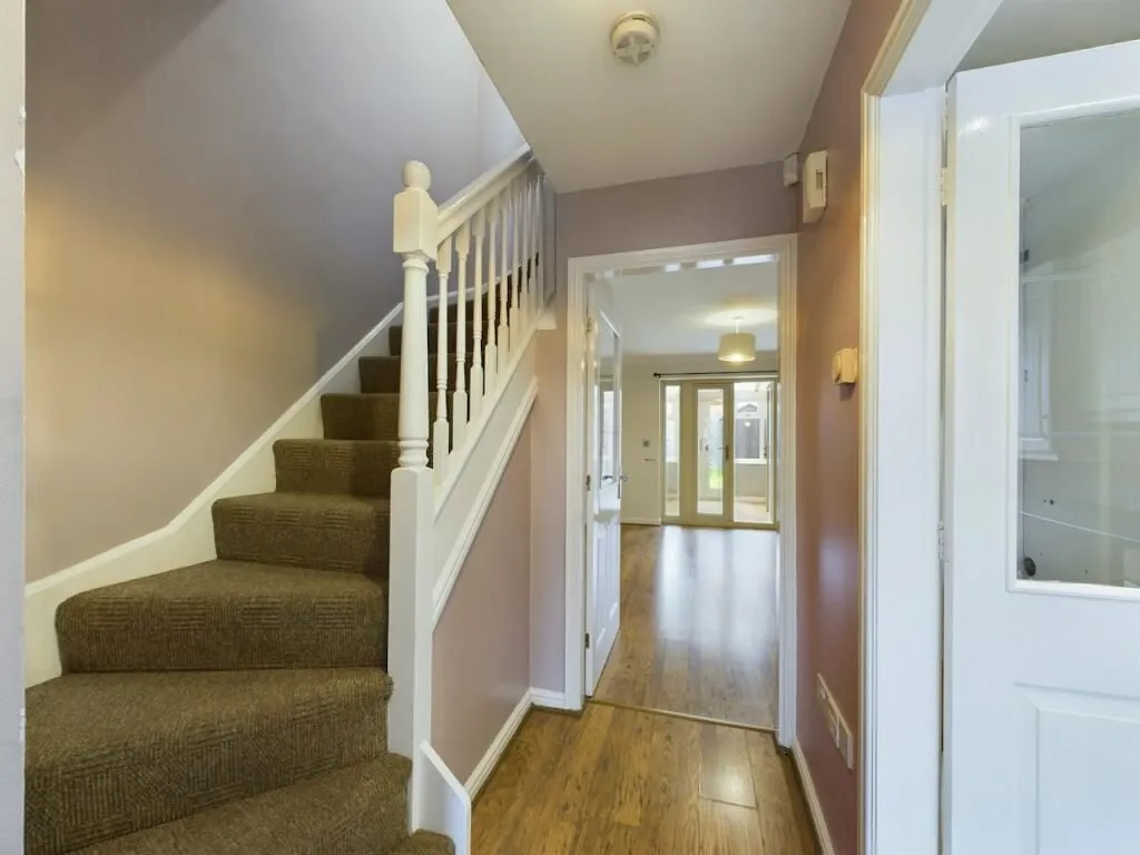 Edlington, Doncaster, South Yorkshire, DN12 1QP - Online Auctions
