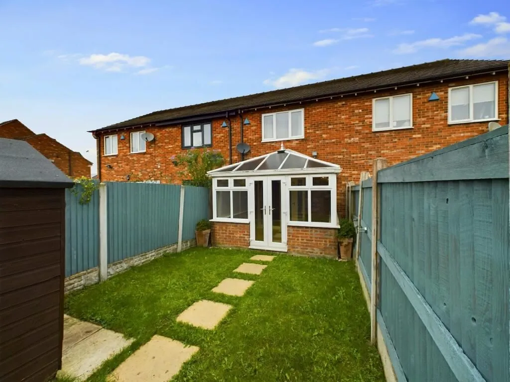 Edlington, Doncaster, South Yorkshire, DN12 1QP - Online Auctions