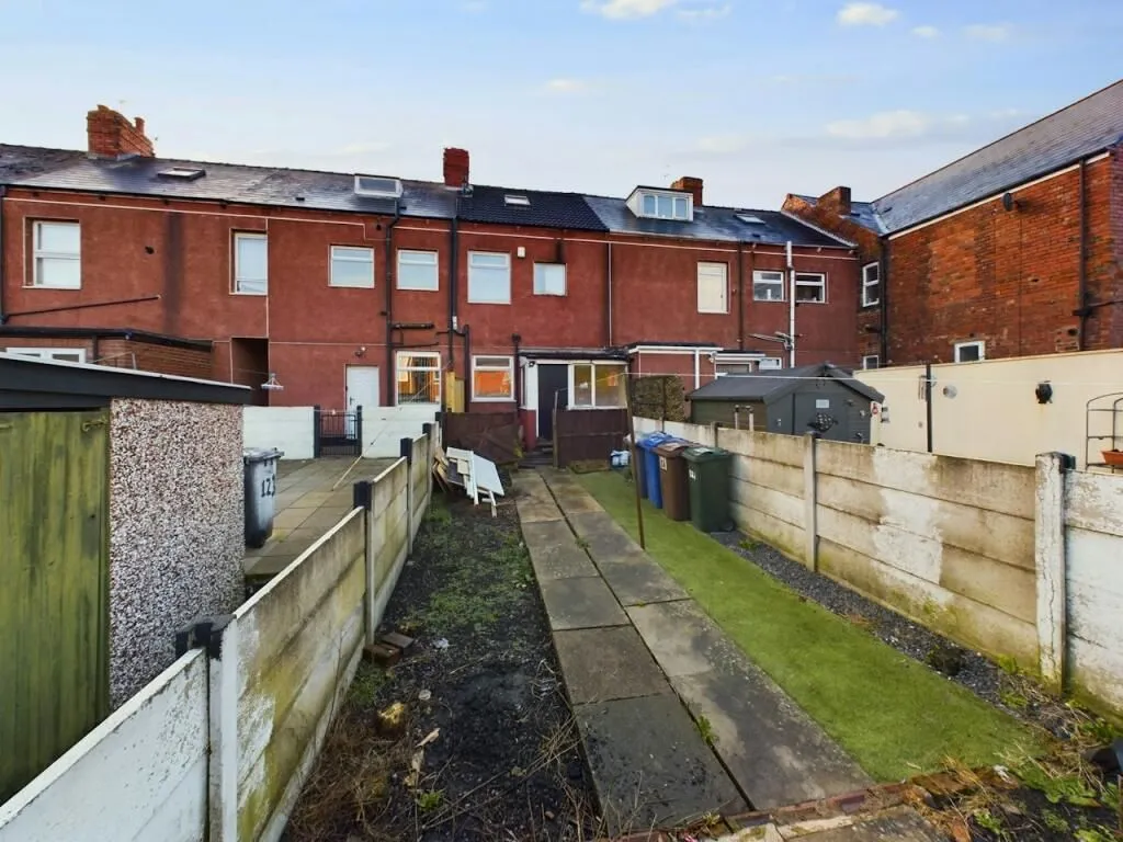 Goldthorpe, Rotherham, South Yorkshire, S63 9JA - Online Auctions