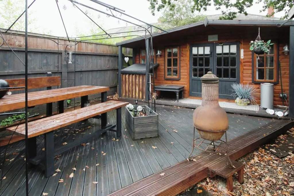 Bromsgrove, Worcestershire, B60 1AG - Online Properties