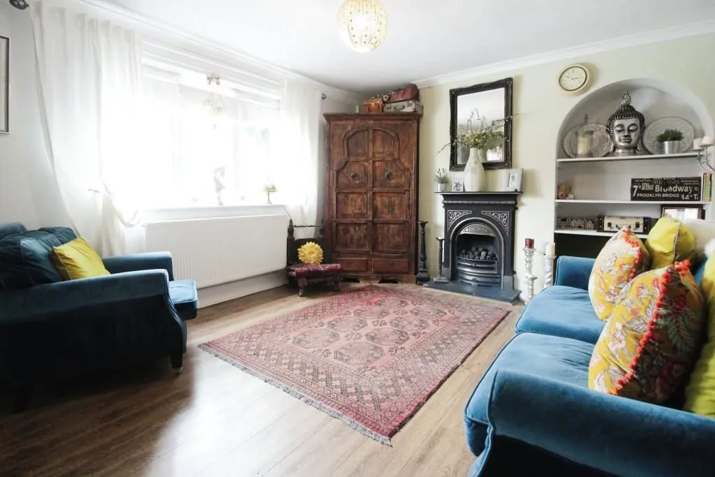 Bromsgrove, Worcestershire, B60 1AG - Online Properties