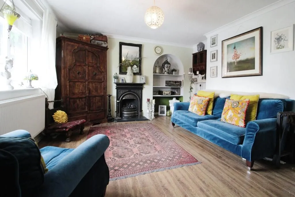 Bromsgrove, Worcestershire, B60 1AG - Online Properties