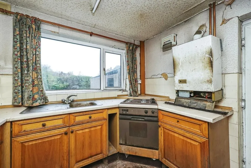 Long Eaton, Nottingham, Nottinghamshire, NG10 3AP - Online Auctions
