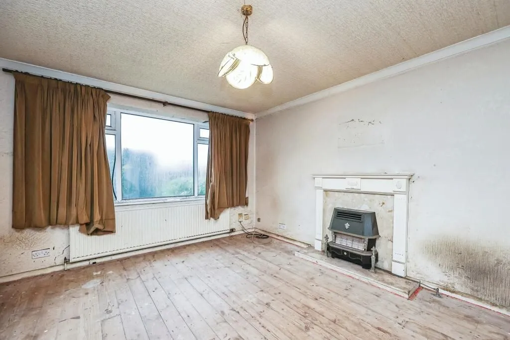 Long Eaton, Nottingham, Nottinghamshire, NG10 3AP - Online Auctions