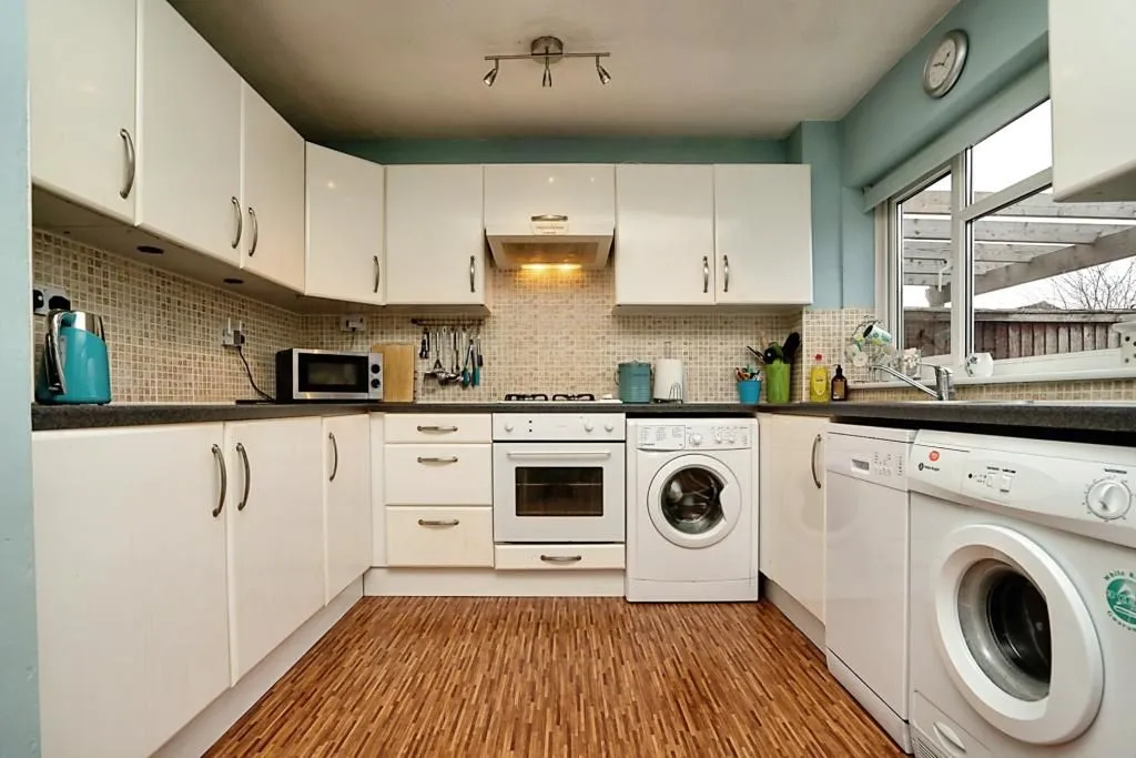 Groby, Leicester, Leicestershire, LE6 0FN - Online Auctions