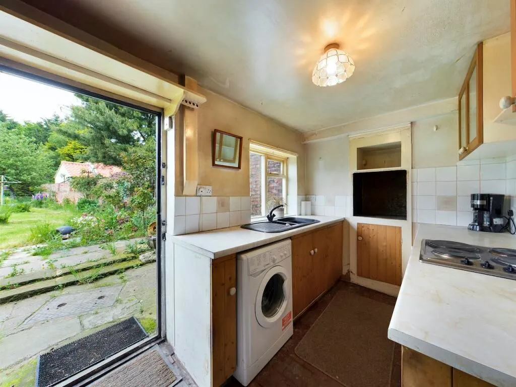 Pinfold Lane, Fishlake, Doncaster, South Yorkshire, DN7 5LA - Online Auctions