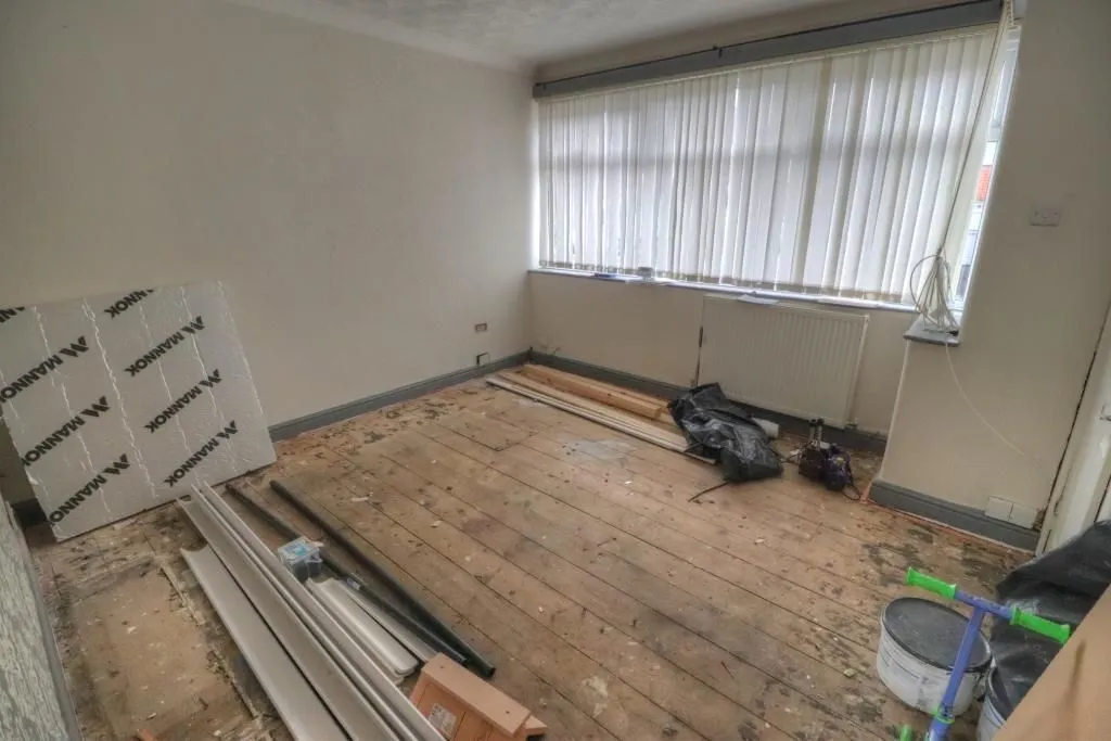 Stockport, Cheshire, SK5 6JQ - Online Properties