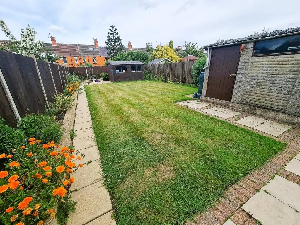 Bletchley, Milton Keynes, Buckinghamshire, MK2 2LT - Online Properties