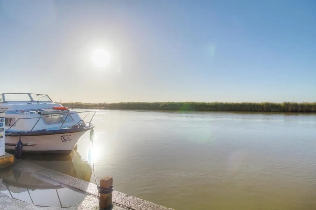 Reedham, Norwich, Norfolk, NR13 3TE - Online Properties