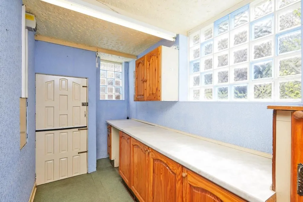 BELPER, Derbyshire, DE56 1EG - Online Auctions