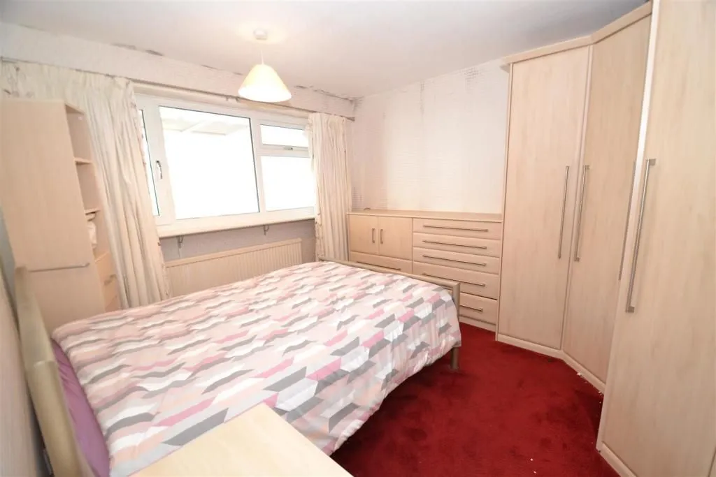 Wilsden, BRADFORD, West Yorkshire, BD15 0LX - Online Auctions