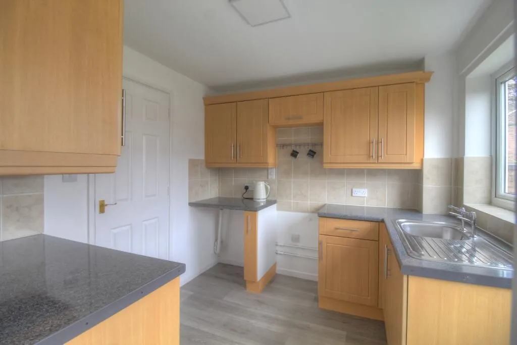 Great Yarmouth, Norfolk, NR30 3DG - Online Properties