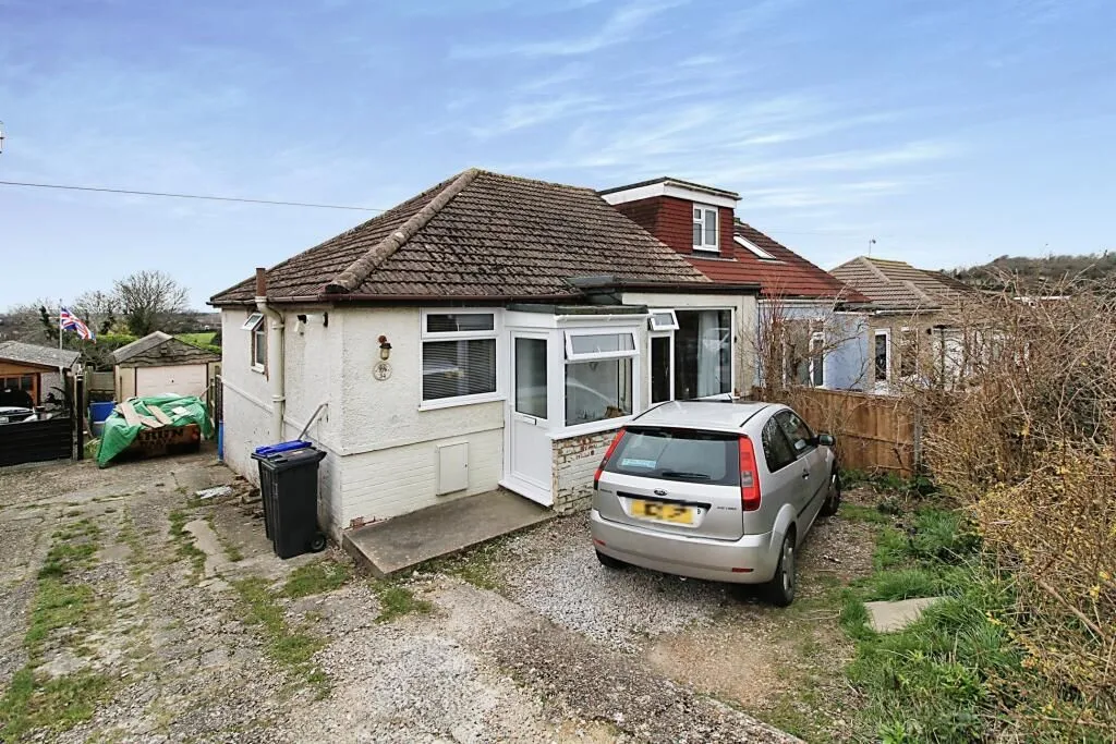 Sompting, Lancing, West Sussex, BN15 0LP - Online Auctions