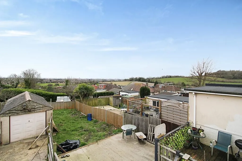 Sompting, Lancing, West Sussex, BN15 0LP - Online Auctions