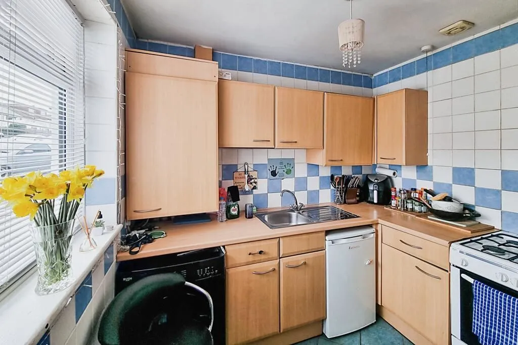 Sompting, Lancing, West Sussex, BN15 0LP - Online Auctions