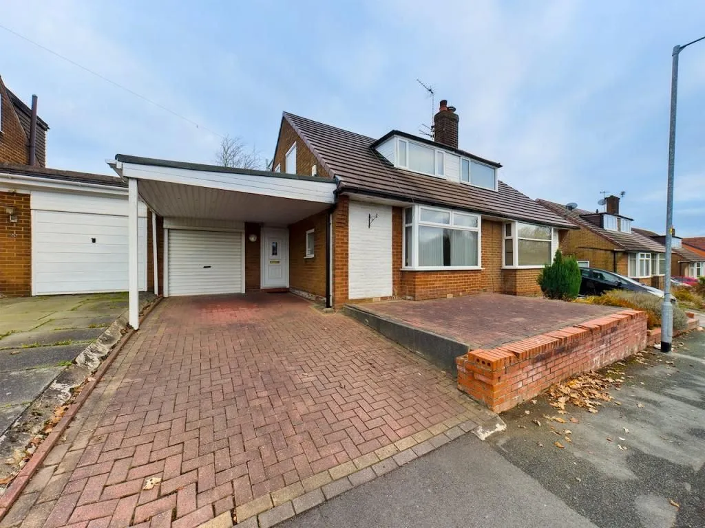 Bolton, Lancashire, BL1 4RT - Online Auctions