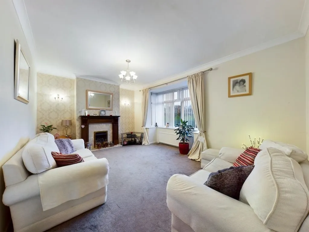 Bolton, Lancashire, BL1 4RT - Online Auctions