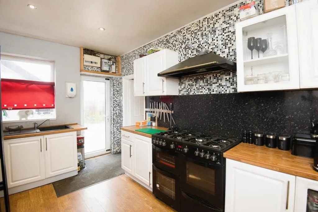 Watling Street, Dordon, Tamworth, Staffordshire, B78 1TB - Online Auctions