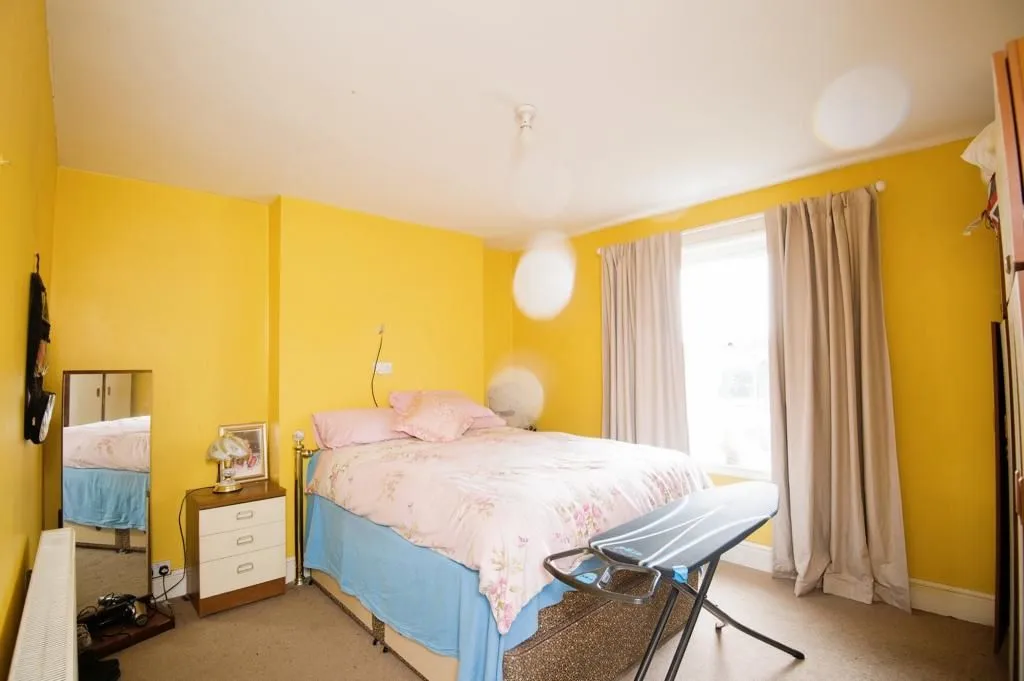 Watling Street, Dordon, Tamworth, Staffordshire, B78 1TB - Online Auctions