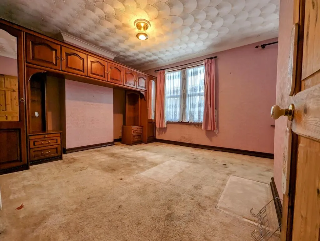 Bristol, Avon, BS2 9YU - Online Properties