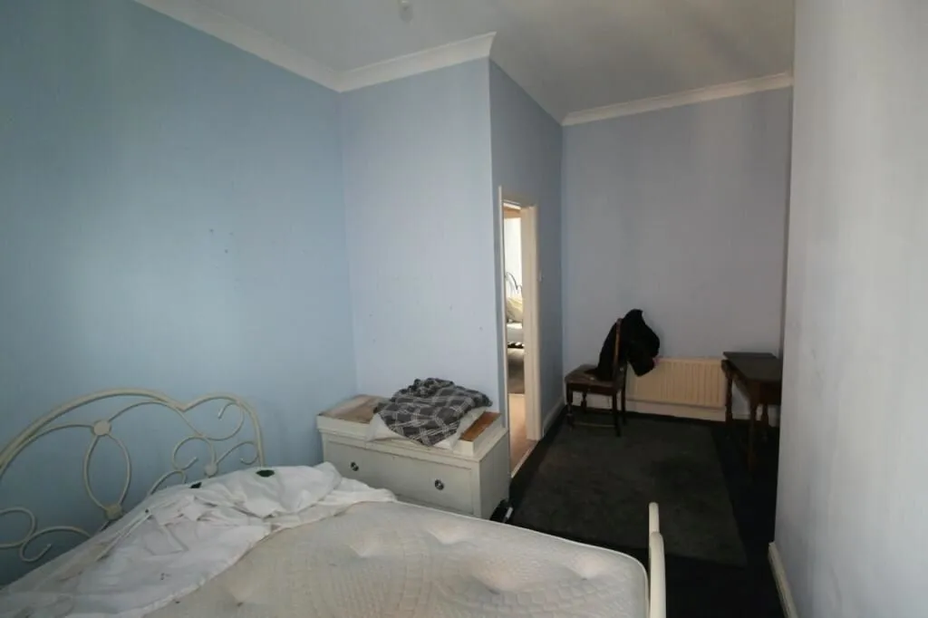 Sheffield, South Yorkshire, S3 9AT - Online Auctions