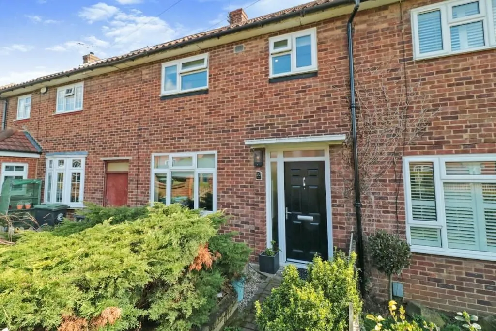 Loughton, Essex, IG10 2EU - Online Auctions