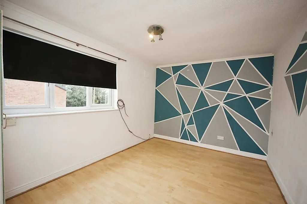 Catshill, Bromsgrove, Worcestershire, B61 0NF - Online Auctions