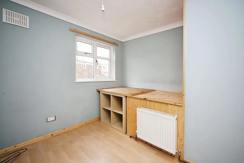 Catshill, Bromsgrove, Worcestershire, B61 0NF - Online Auctions