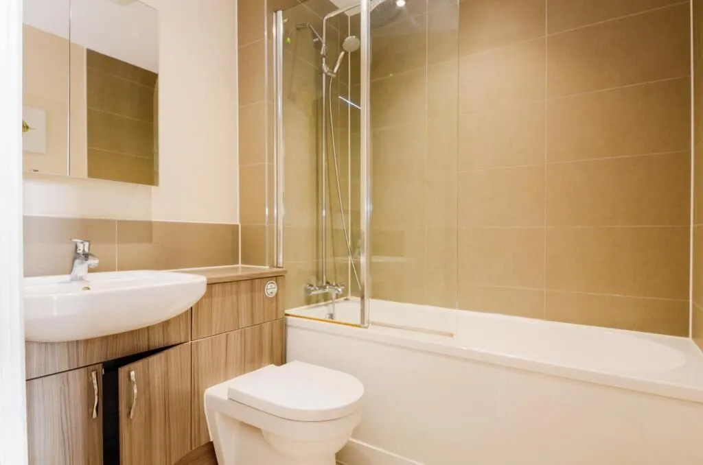 Harrow, Middlesex, HA1 2XE - Online Auctions