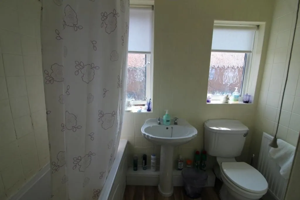 Sunderland, Tyne and Wear, SR4 6QN - Online Auctions