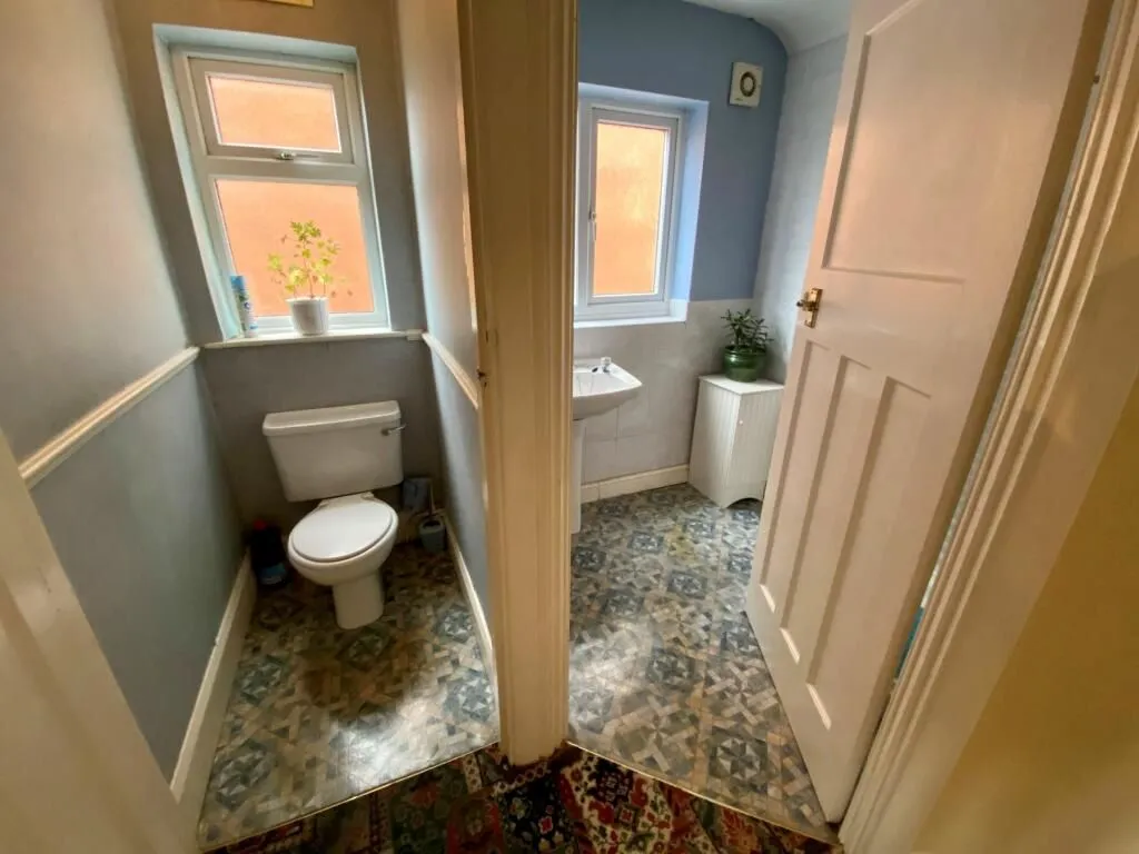Sparkhill, Birmingham, West Midlands, B11 4NF - Online Auctions