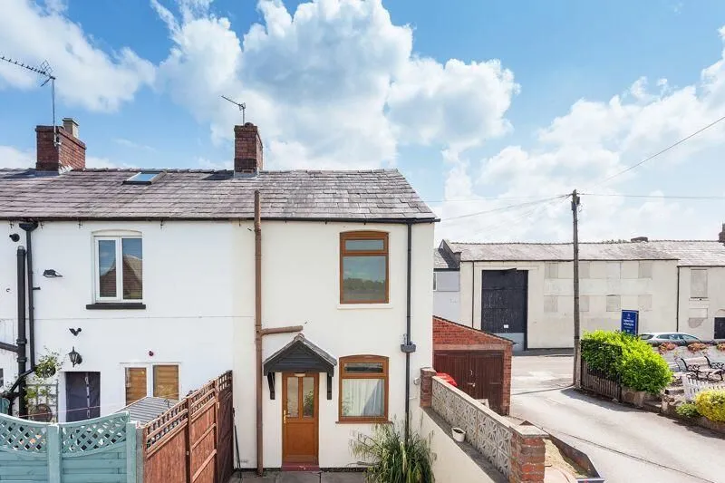 Congleton, Cheshire, CW12 4DG - Online Auctions