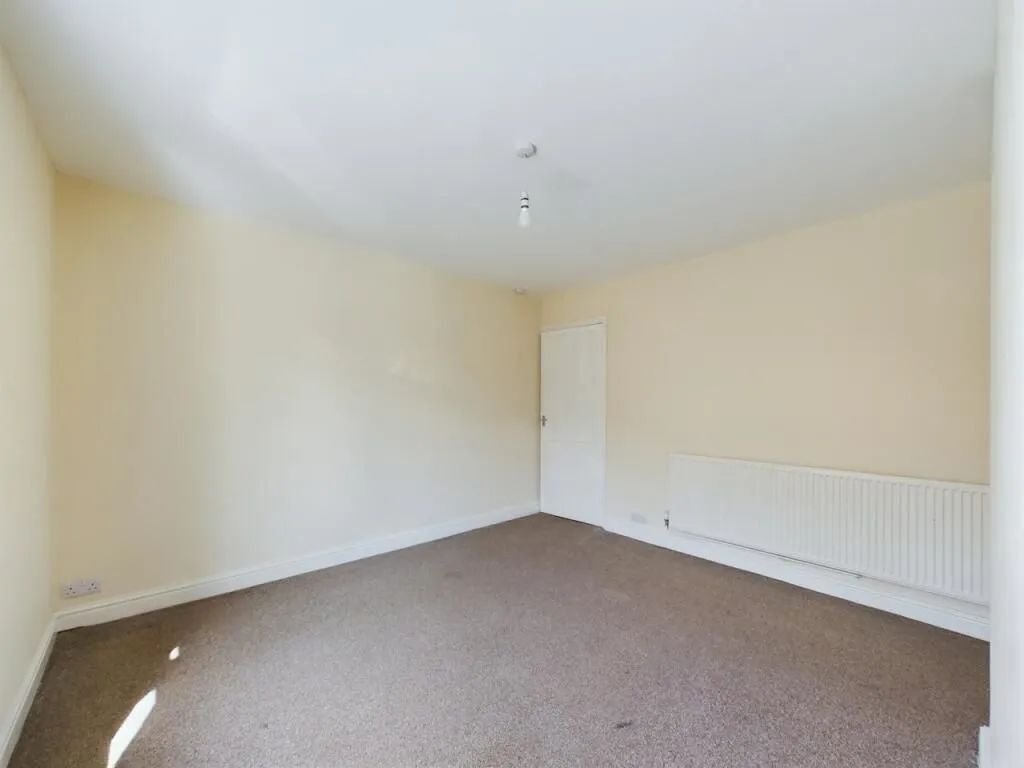 New Whittington, Chesterfield, Derbyshire, S43 2BJ - Online Auctions