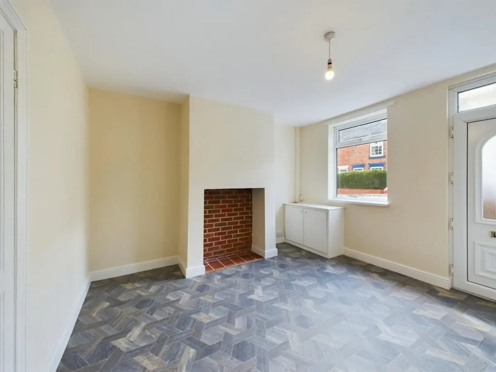 New Whittington, Chesterfield, Derbyshire, S43 2BJ - Online Auctions