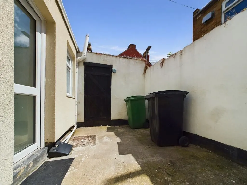 Hartlepool, Cleveland, TS25 5SP - Online Auctions