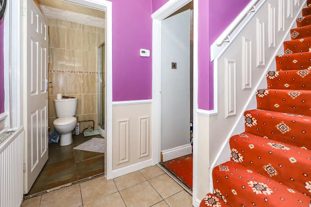 Brierley Hill, West Midlands, DY5 3NP - Online Auctions