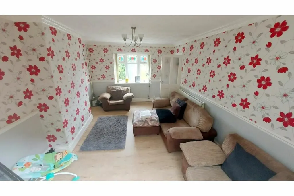 Brierley Hill, West Midlands, DY5 3NP - Online Auctions