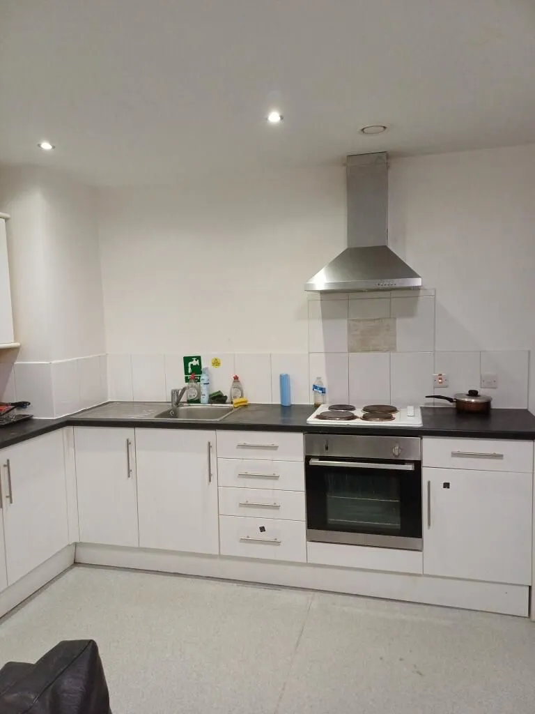 13 Longside Lane, Bradford, Bradford, BD7 1SA - Online Properties