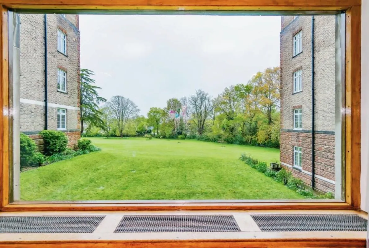 Chancellor House, Mount Ephraim, Tunbridge Wells, Kent, TN4 8BT - Online Auctions