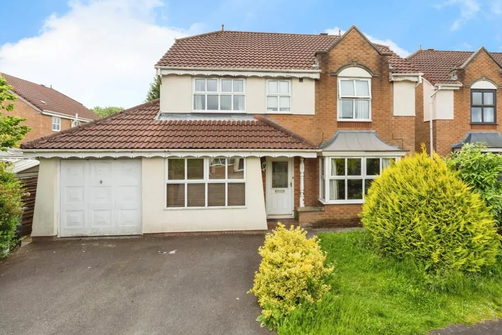 Lowton, Warrington, Cheshire, WA3 2LL - Online Auctions