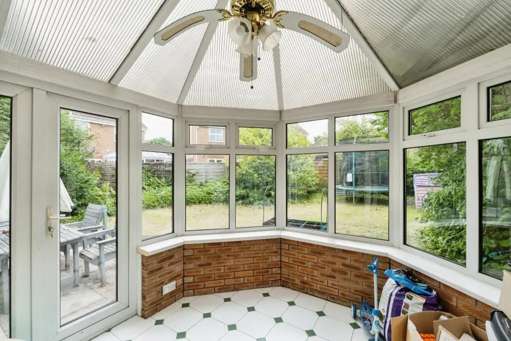 Lowton, Warrington, Cheshire, WA3 2LL - Online Auctions