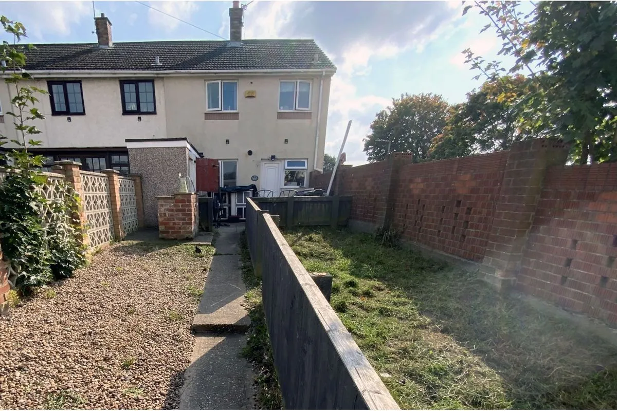 New Rossington, Doncaster, South Yorkshire, DN11 0SA - Online Auctions